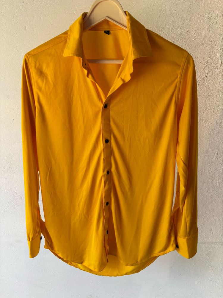 Men's Solid Color Button-Up Shirt