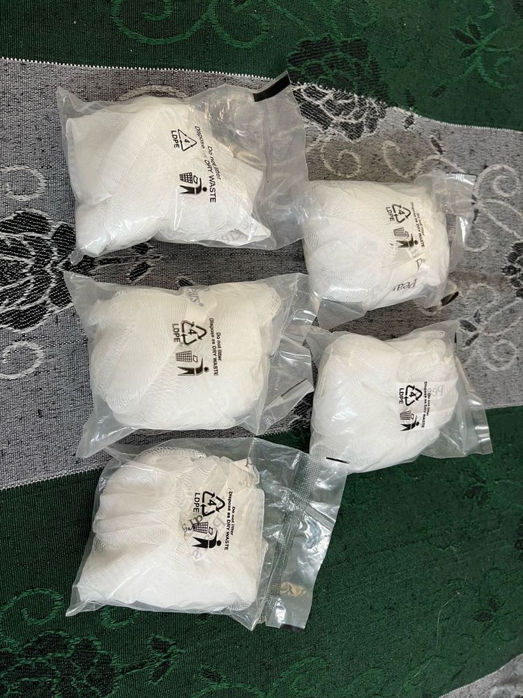 Pack of 5 Pears Soft Bath Loofahs