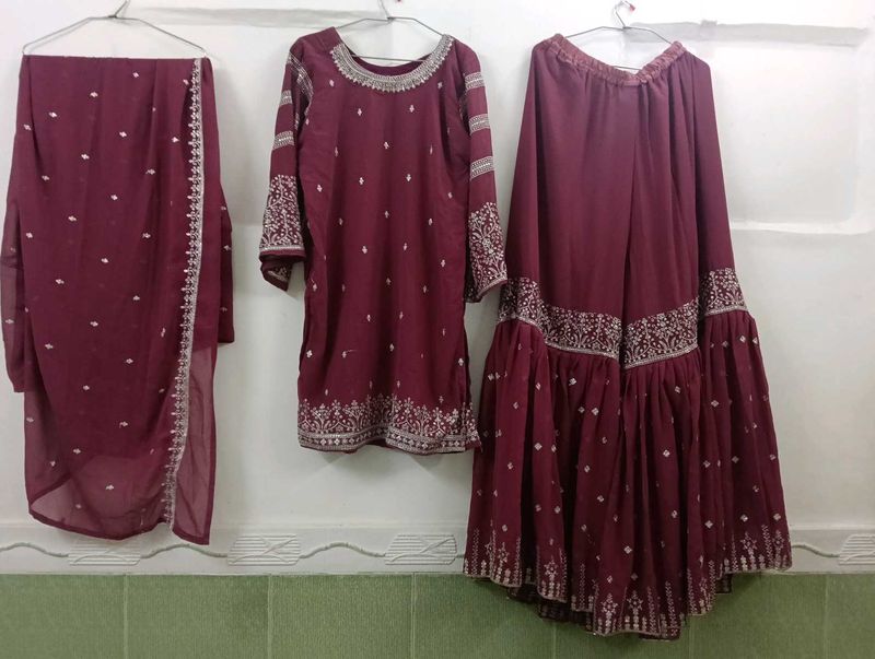 rose Embroidered Kurta Set with Dupatta