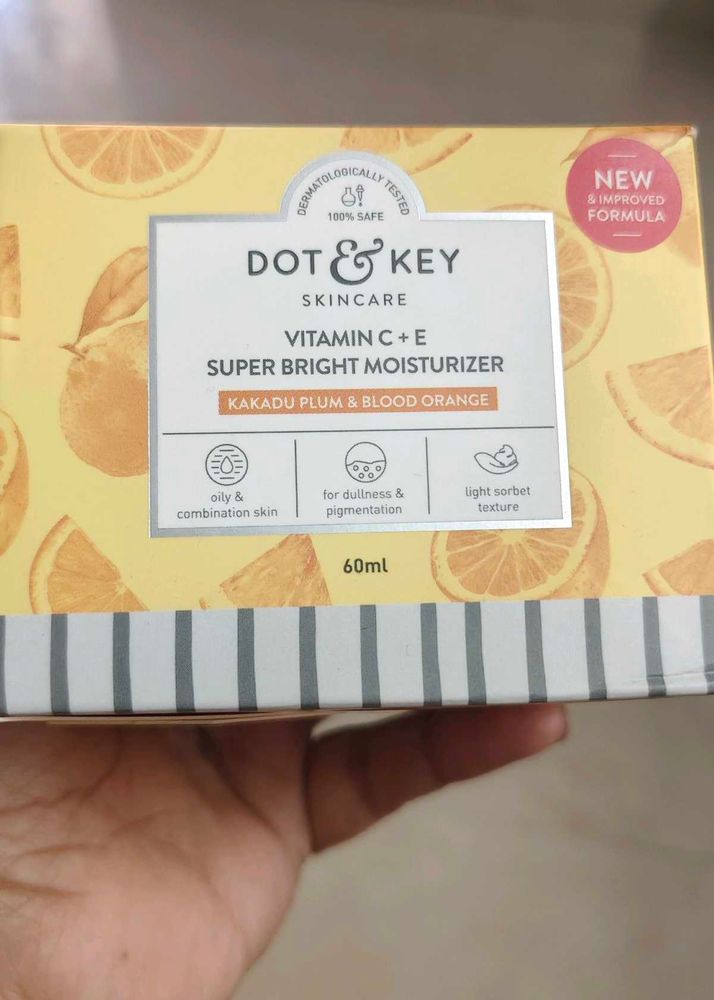 Dot &amp; Key Super Bright Moisturizer