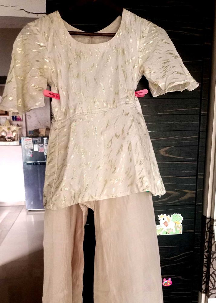 customised ethnic kurta palazzo set