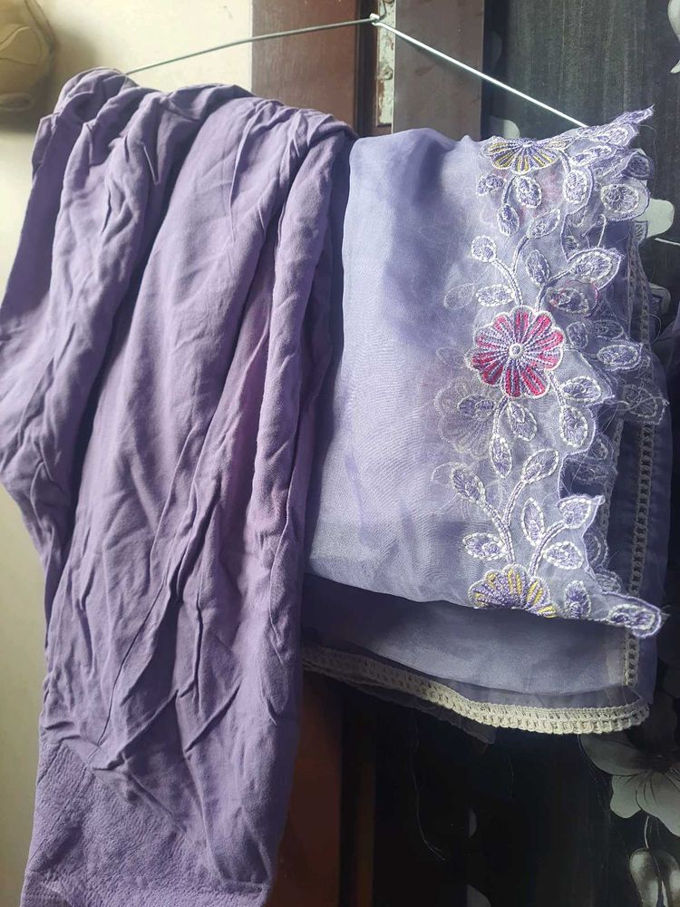 “Cotton Stitched Suit with Silk Dupatta | Used | G