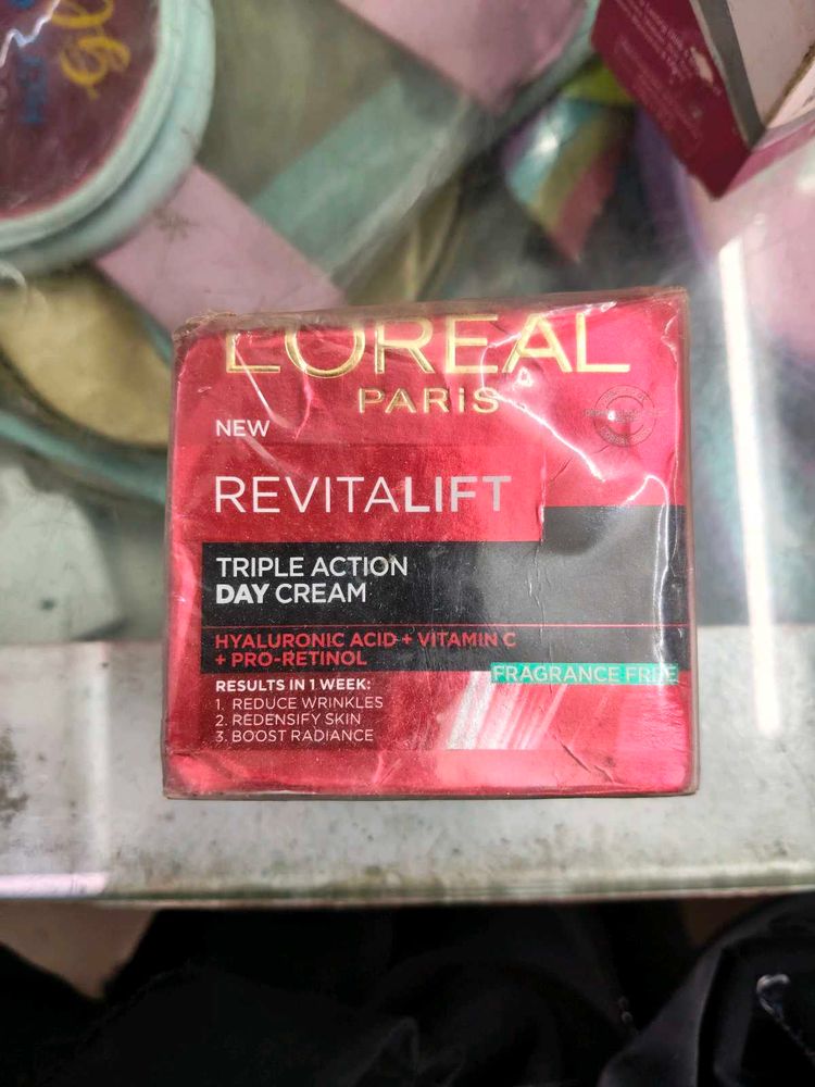 L'Oreal Revitalift Triple Action Day Cream