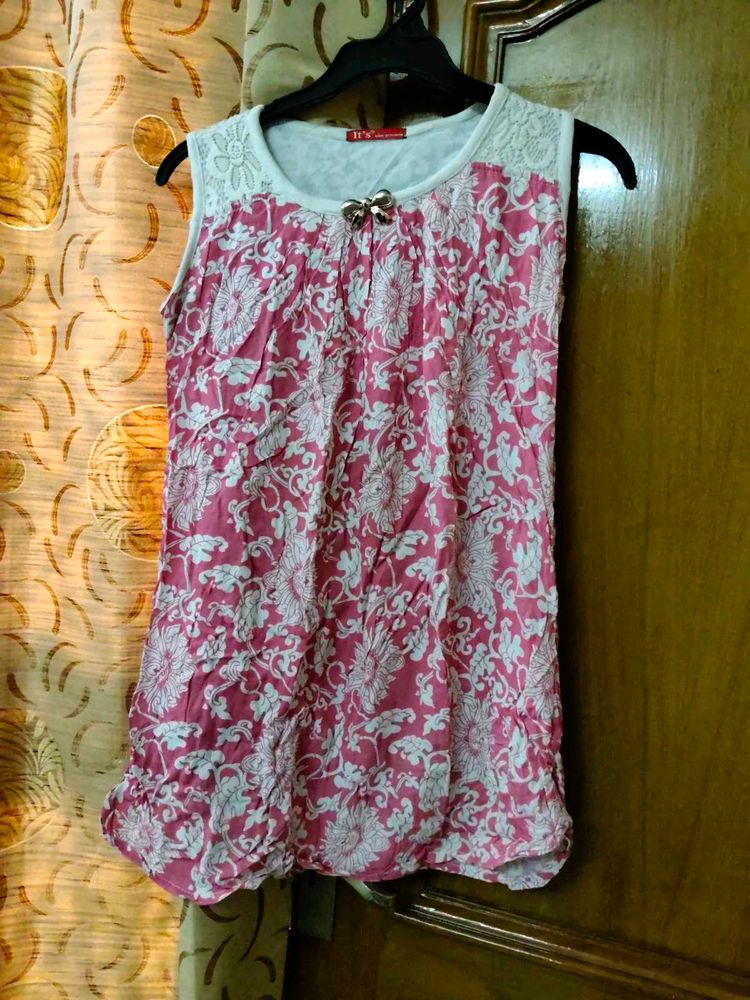 Stylish Pink Floral Kurta Top