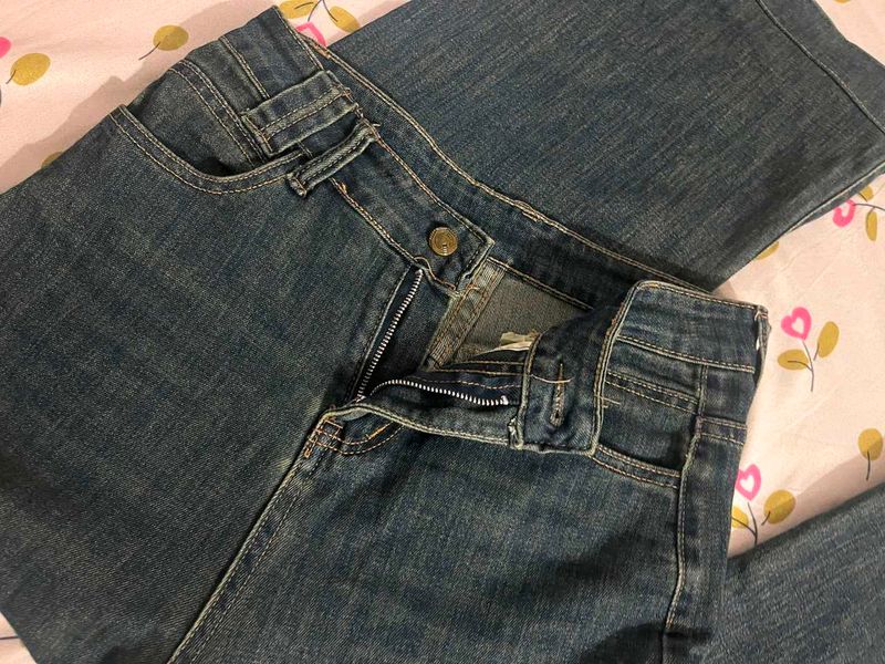 Deep navy blue wash jeans