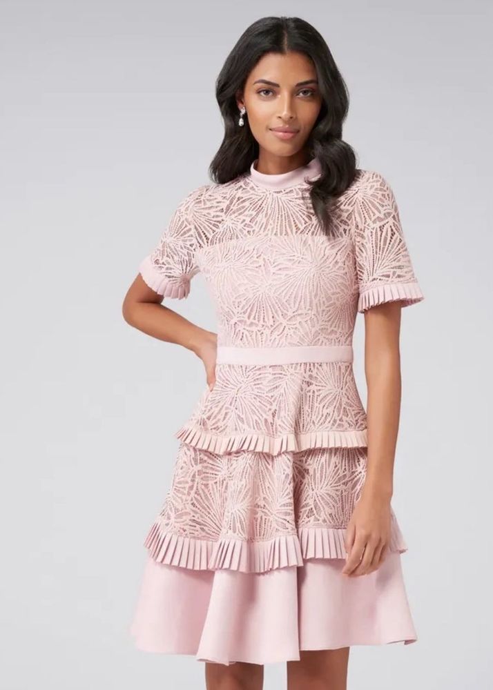 FOREVER NEW Lace Tiered Dress