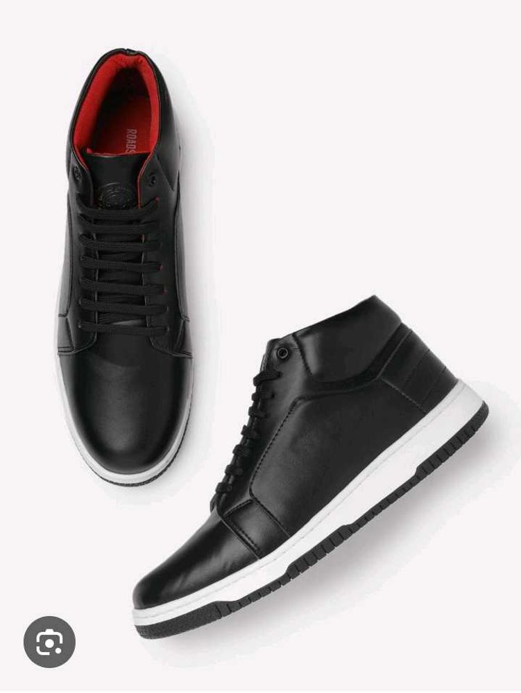 Stylish Black Mid-Top Sneakers
