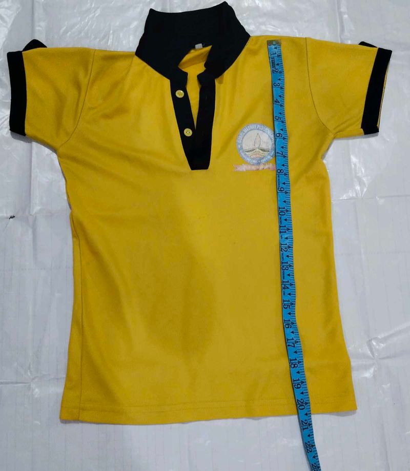 gokul Madhav public school uniform