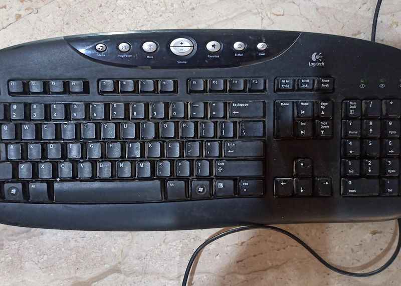 Logitech Keyboard