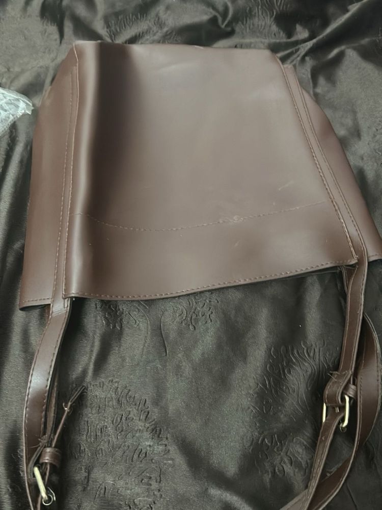 Elegant Brown Shoulder Bag