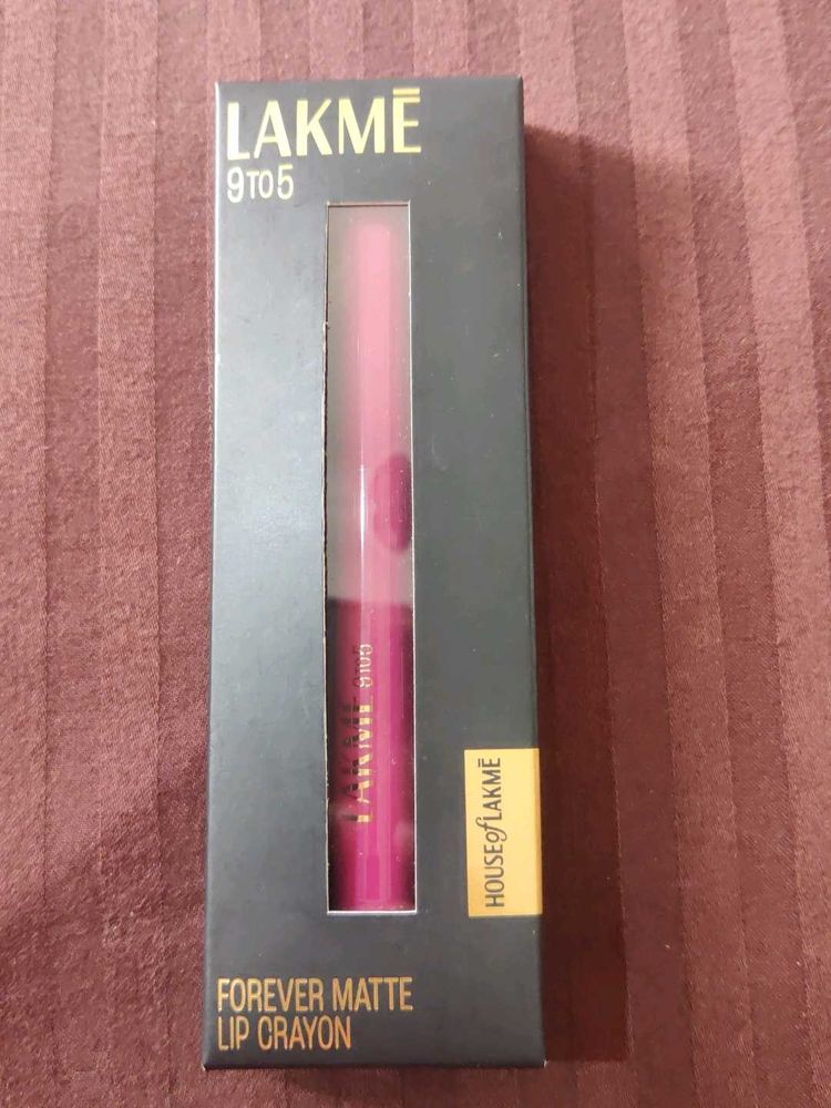 Lakme 9 to 5 Forever Matte Lip Crayon