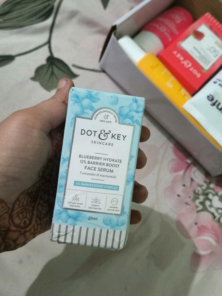 Dot &amp; Key Blueberry Face Serum new seal pack