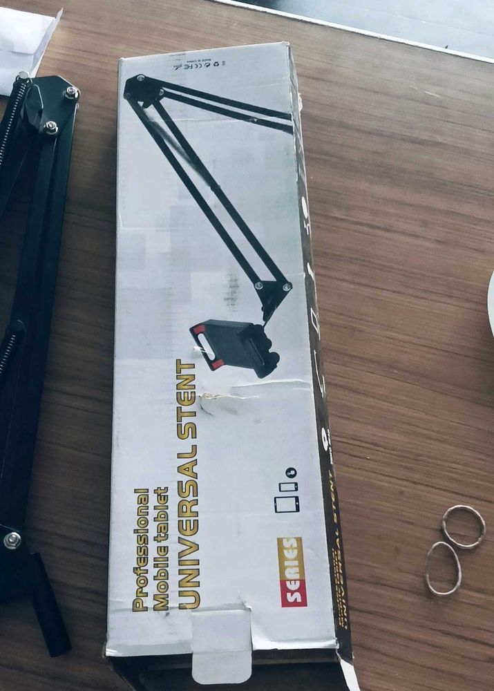 Universal Mobile &amp; Tablet Stand