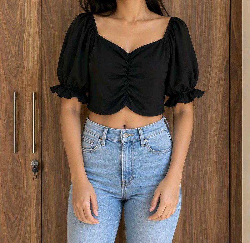 Chic Black Ruched Puff Sleeve Crop Top