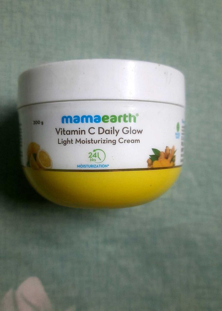 Mamaearth Vitamin C Daily Glow Cream