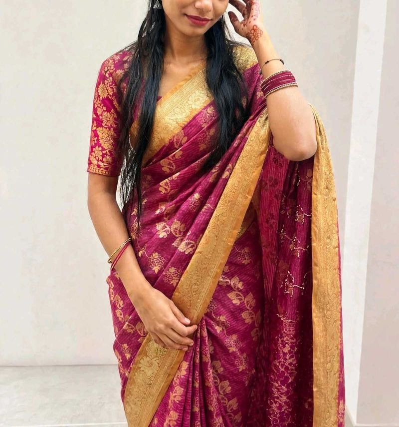 Beautiful Pink &amp; Gold Silk Saree
