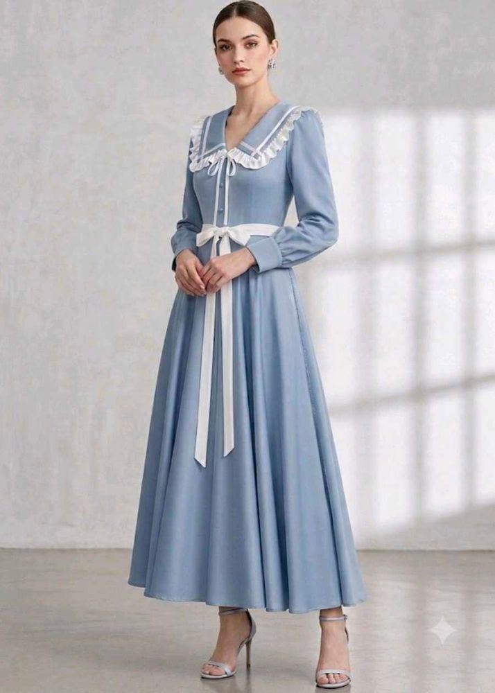 Elegant Blue gown Dress with Lace Collar💙