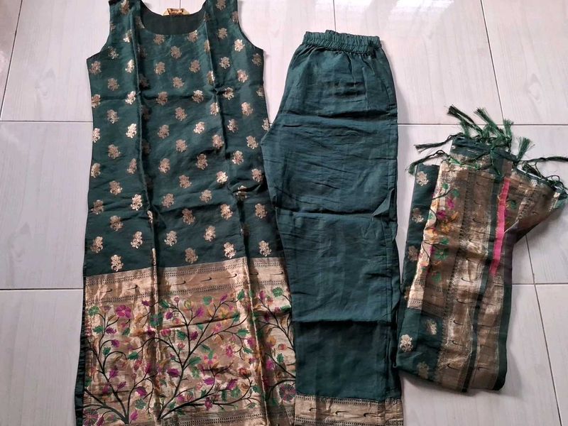 Branded elegant Silk Kurta Set with Dupatta