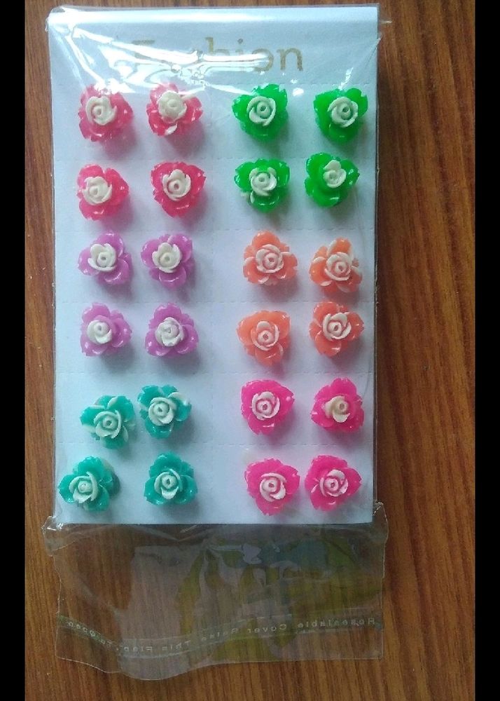 Colorful 12 Pair Ear Studs