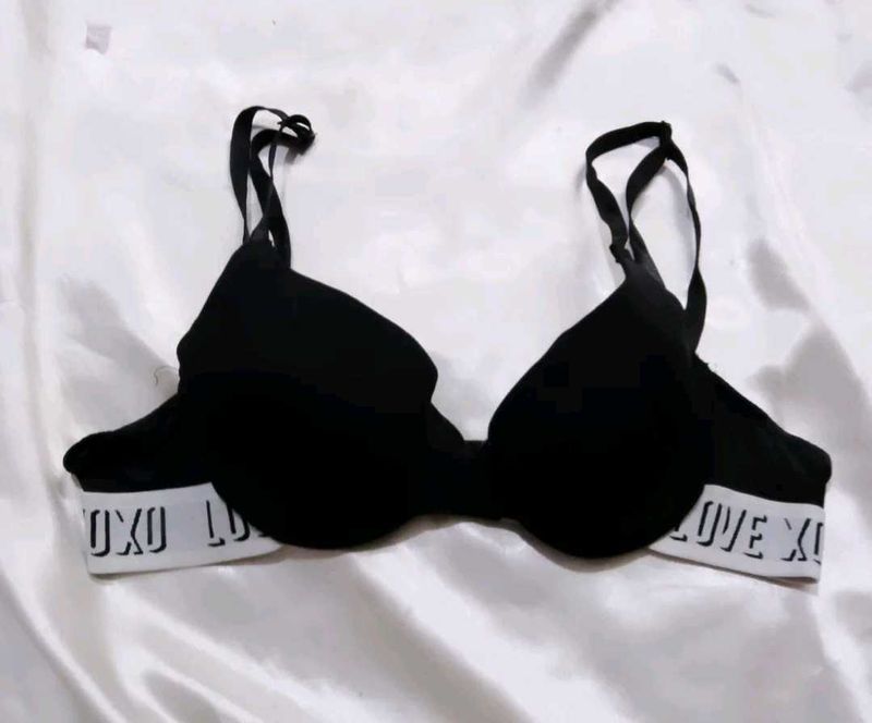 Black Bra - XOXO Love