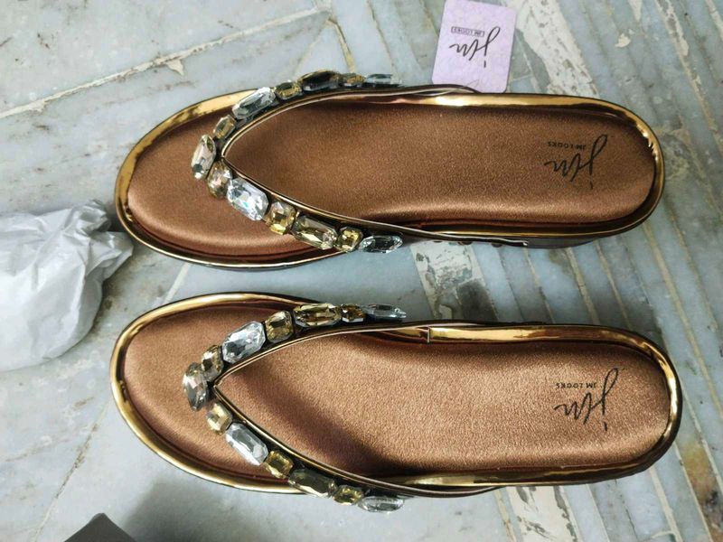 JM Looks Embellished Flat Sandals