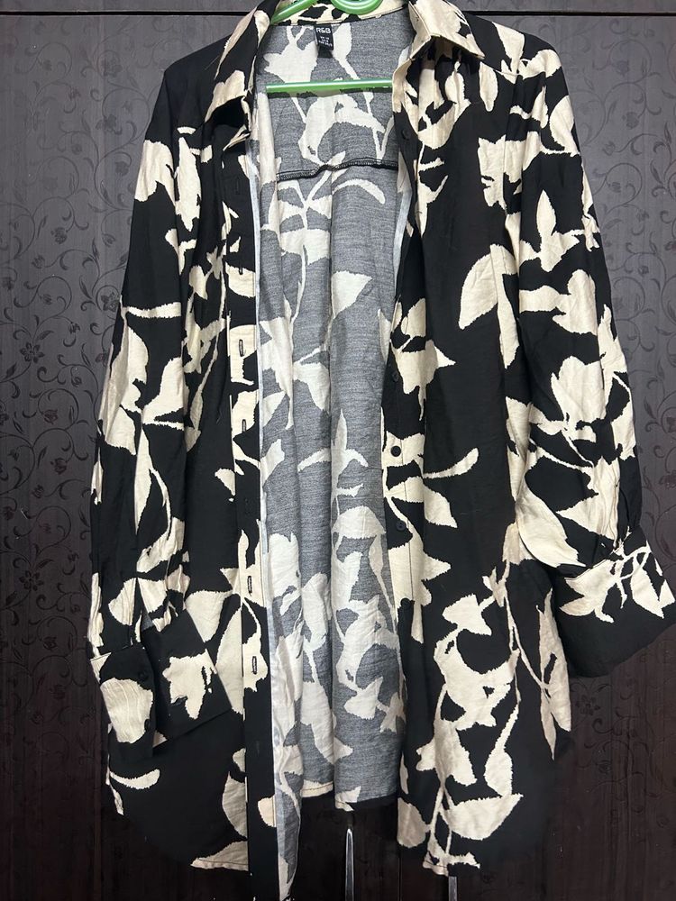 Stylish Black &amp; Cream Floral Button-Up Shirt