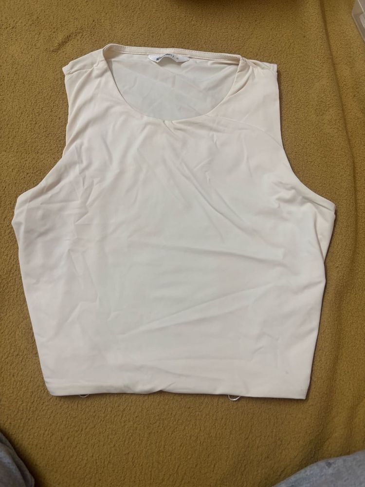 Cream Sleeveless Cropped Top