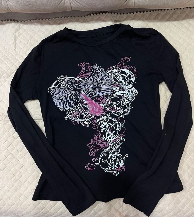 Black Long Sleeve Graphic Top