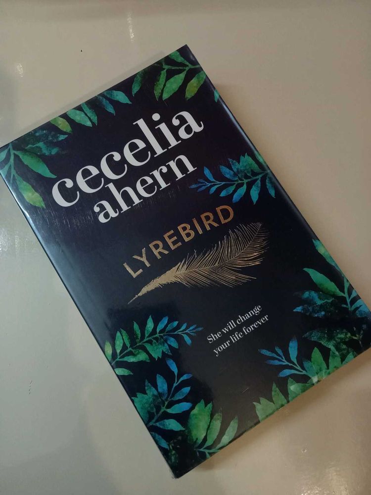 Cecelia Ahern Lyrebird Book