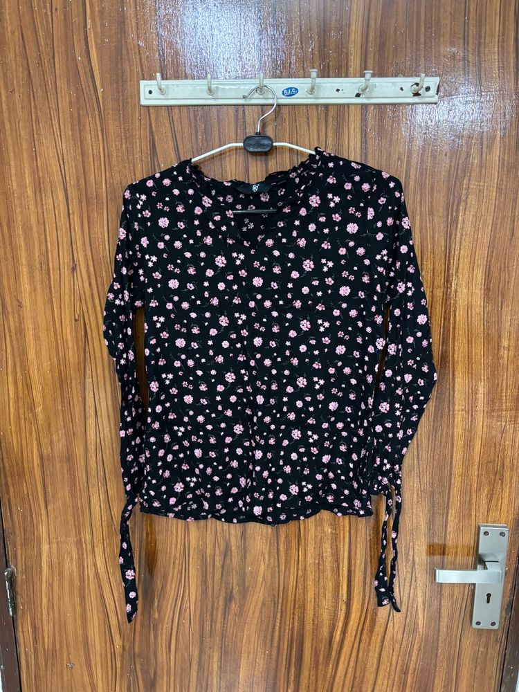 Cute Floral Print Long Sleeve Top