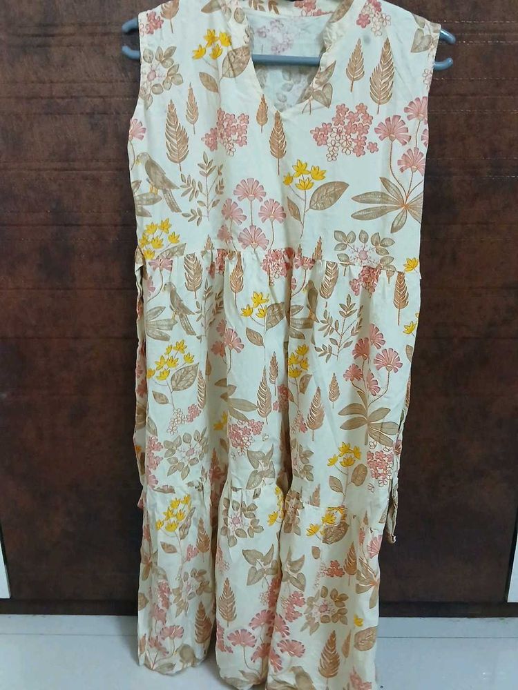 Floral Print Tiered Dress
