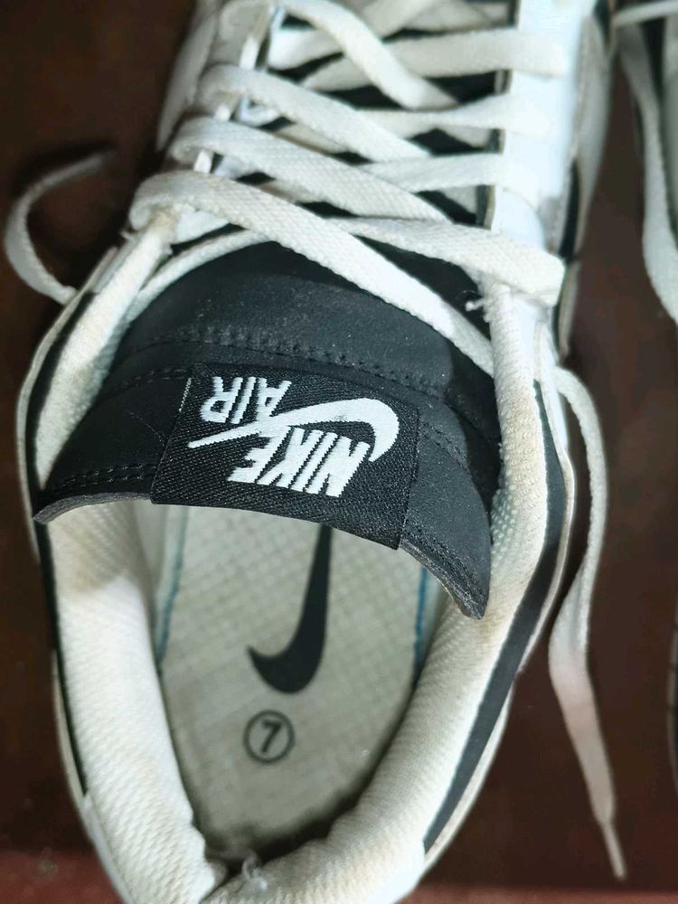 Nike Air Sneakers
