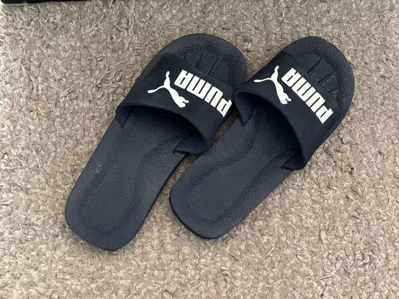 PUMA Navy Blue Flip Flops - Comfortable &amp; Stylish