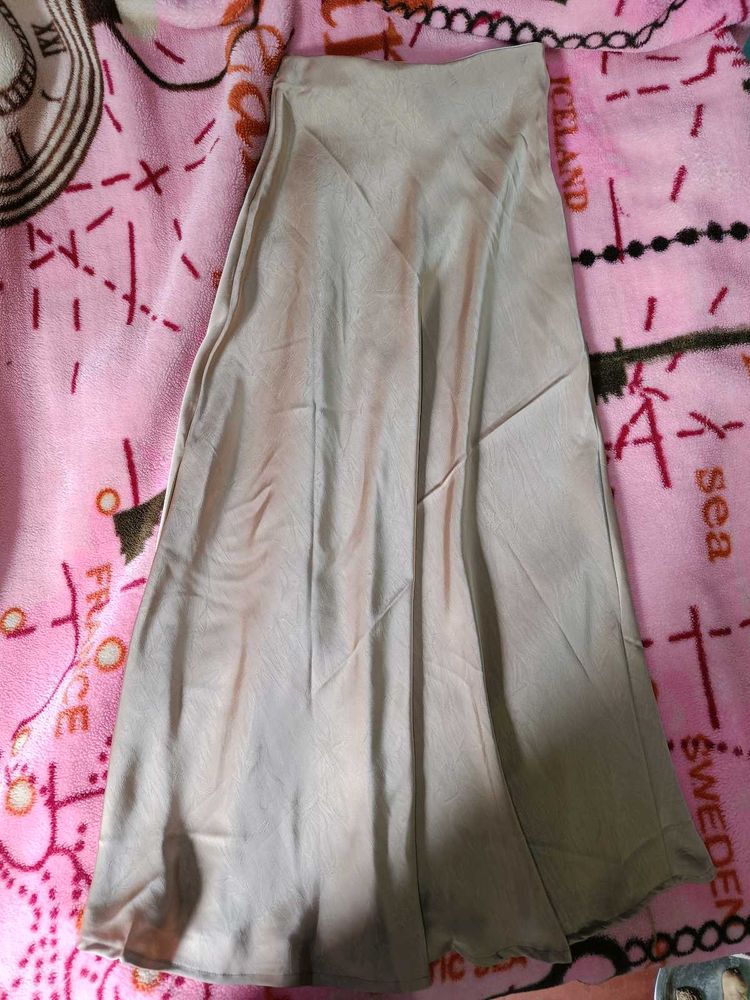 Elegant Flowy Skirt