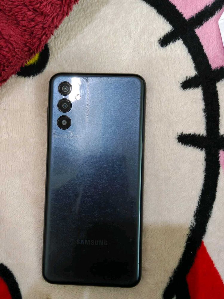 SAMSUNG M13 MOBILE FULLY WORKING