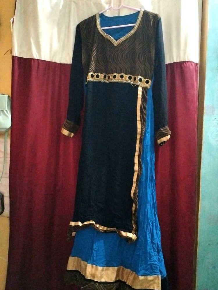 Gown Set