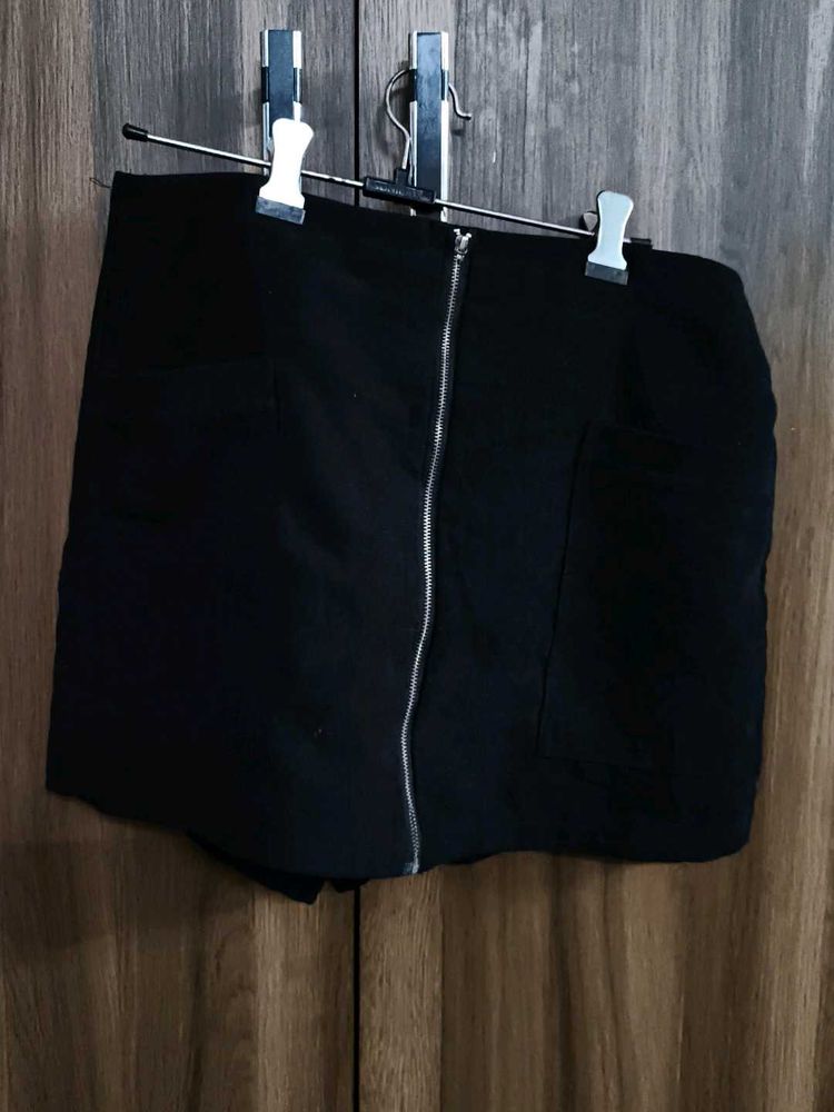 Black Mini Skirt with Zipper Detail