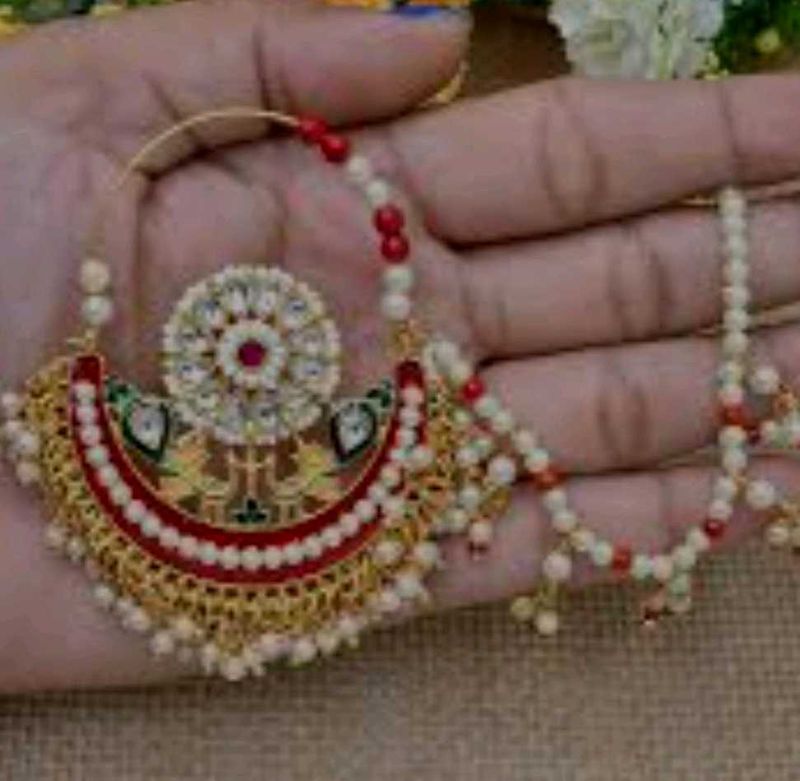 Exquisite Kundan Nath &amp; Hair Chain