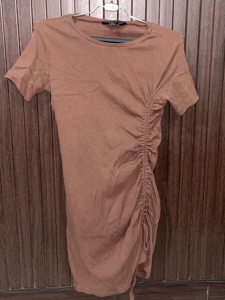 Ruched Side Bodycon Dress for ur next dayout😻