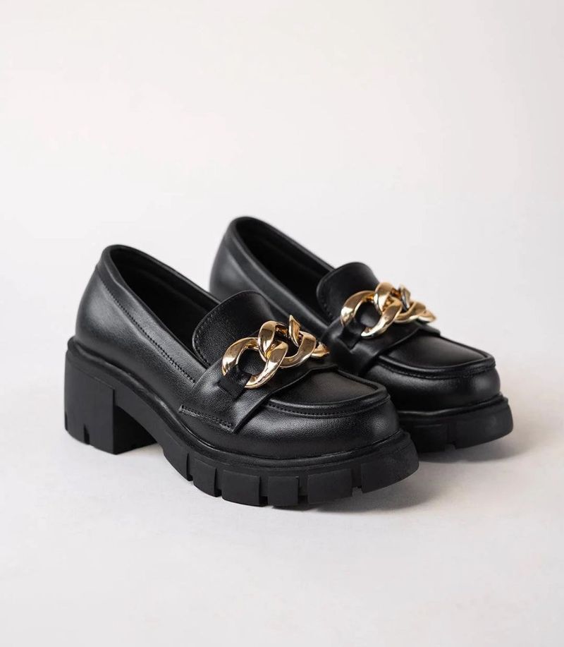 Chunky Chain Loafers