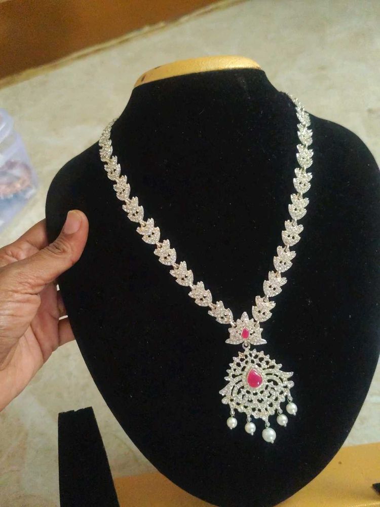 diamond lookalike haram set