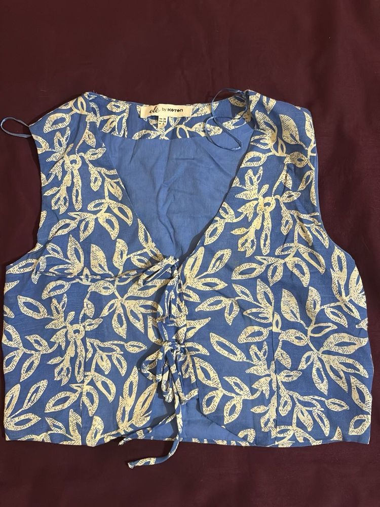 Blue Floral Print Crop Top