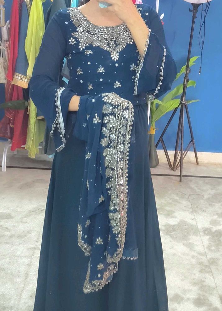 sarara blouse and sarg 3 pics totally hand work