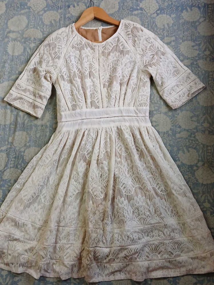 Elegant White Lace Dress