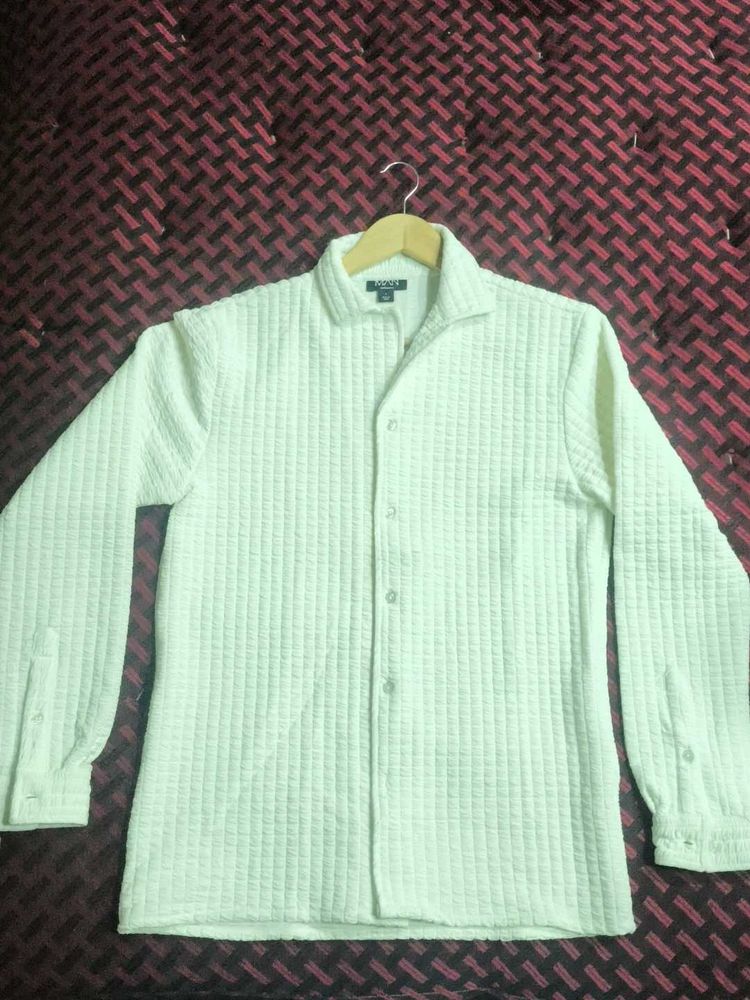 Aesthetic Ivorish White Puffed Full Sleeve Shirt