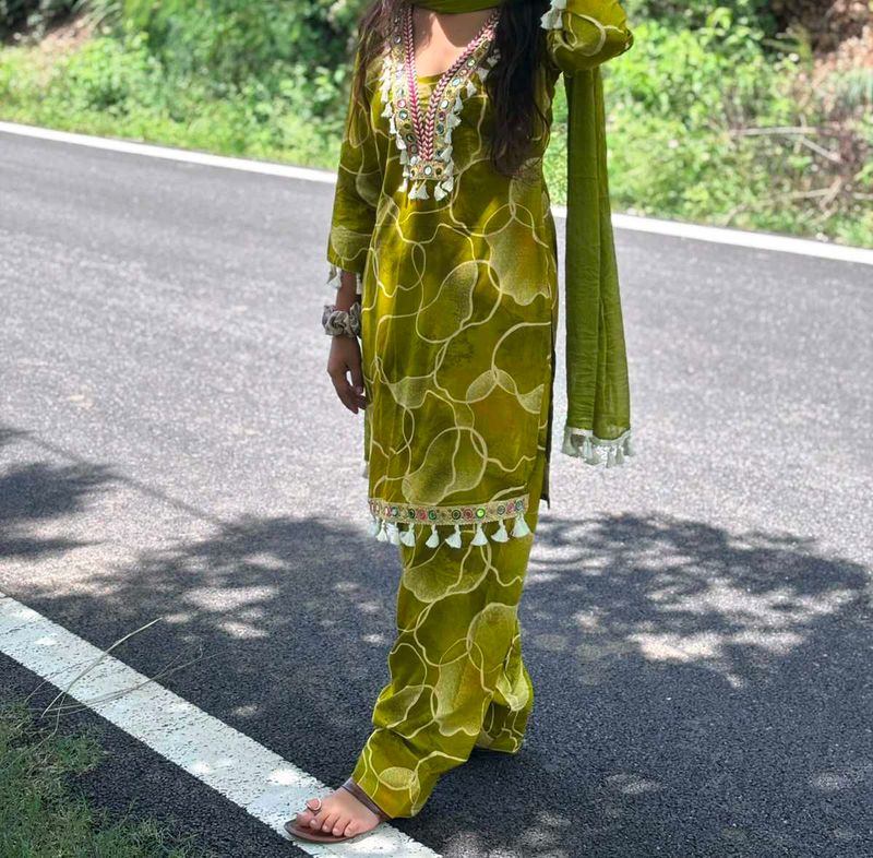 Green Kurta Set with Tassels