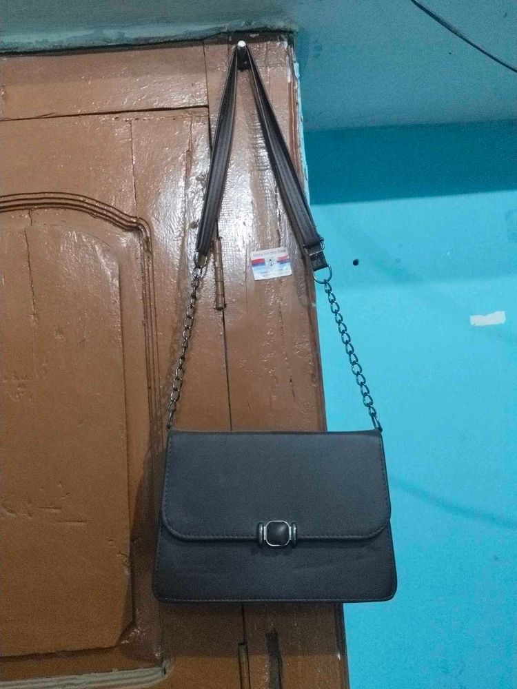 Stylish Black Chain Sling Bag