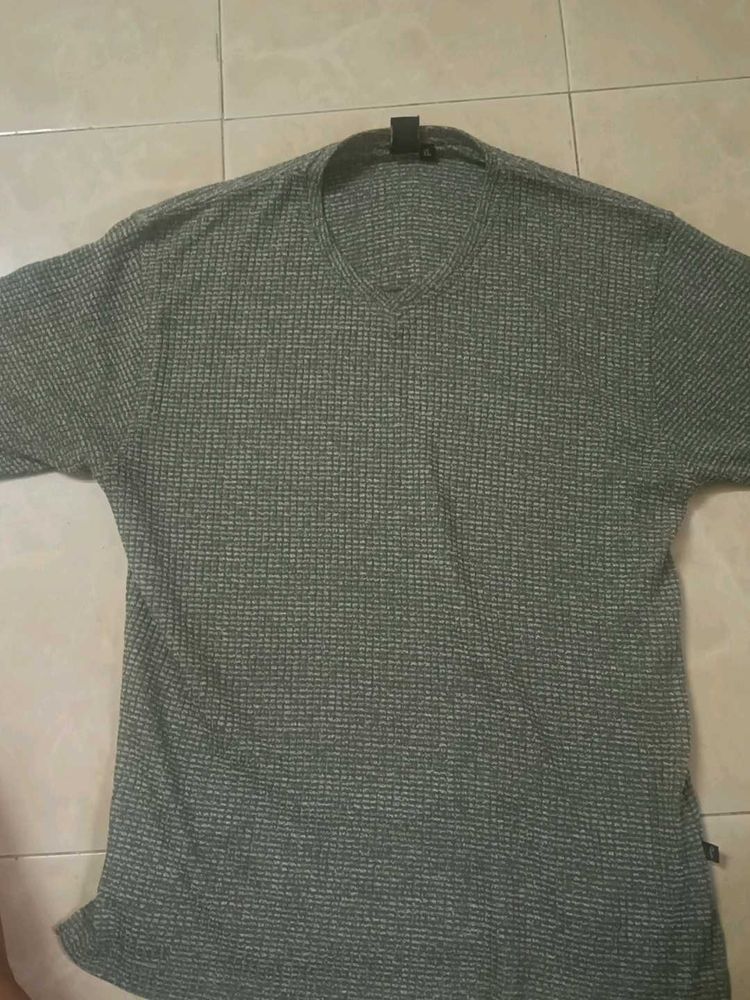 Men's Casual V-Neck T-Shirt