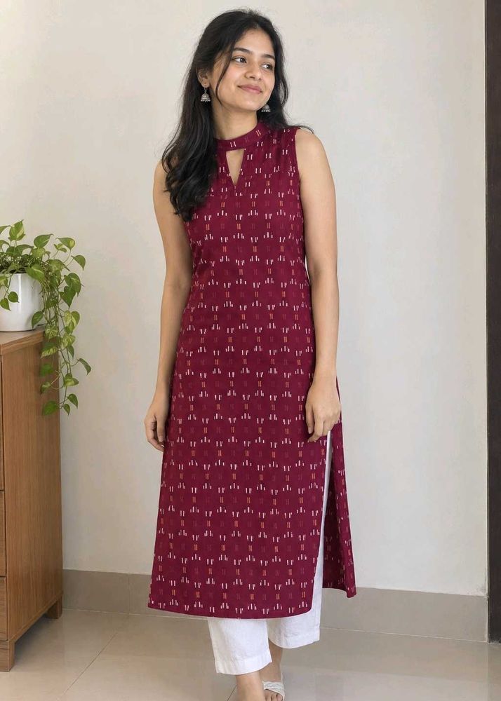 A simple, elegant kurti that's easy to style for e