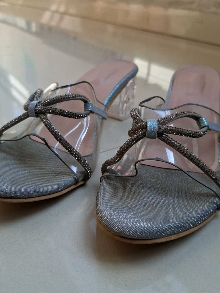 Sparkling Bow Heeled Sandals